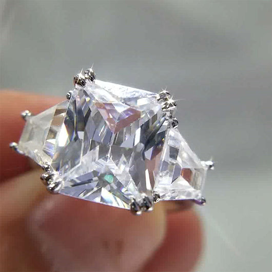 Aurelia Ring